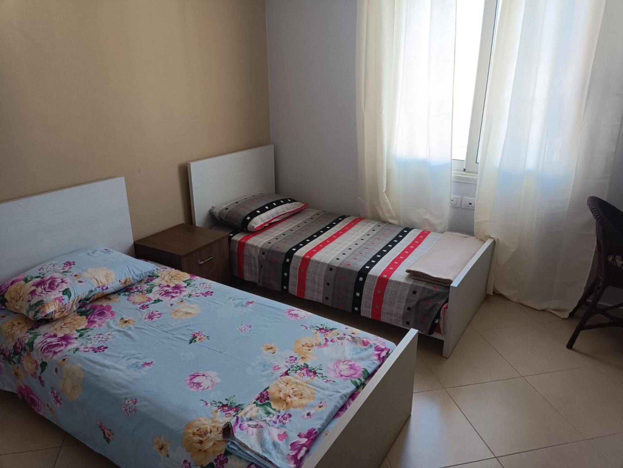 Guidus Apartment فلورا المظهر الخارجي الصورة